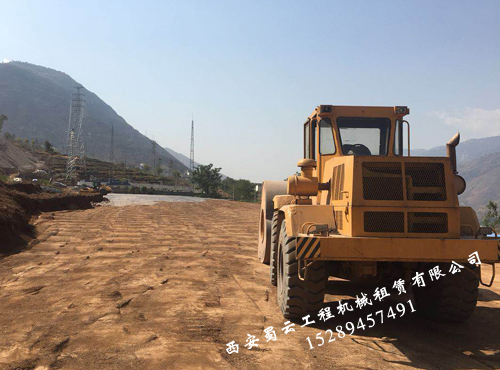 承接沖擊碾壓工程